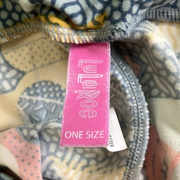 LulaRoe Mickey Mouse Leggings Size: OS - Picture 3 of 3